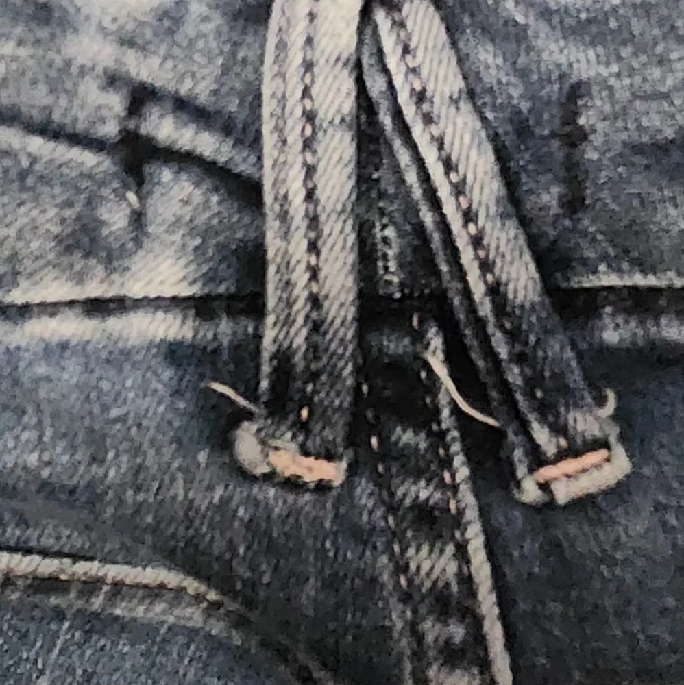 Good American Good Legs Crop Blue Jeans Size 4/27 - Picture 4 of 6
